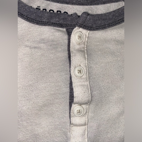 Aeropostale 3/4 Sleeve Reglan Baseball Tee Medium Heathered Blue - Picture 5 of 5